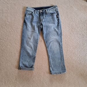 Silver Jeans Co. Suki Capri Women's Denim Size 27 Blue Light Wash